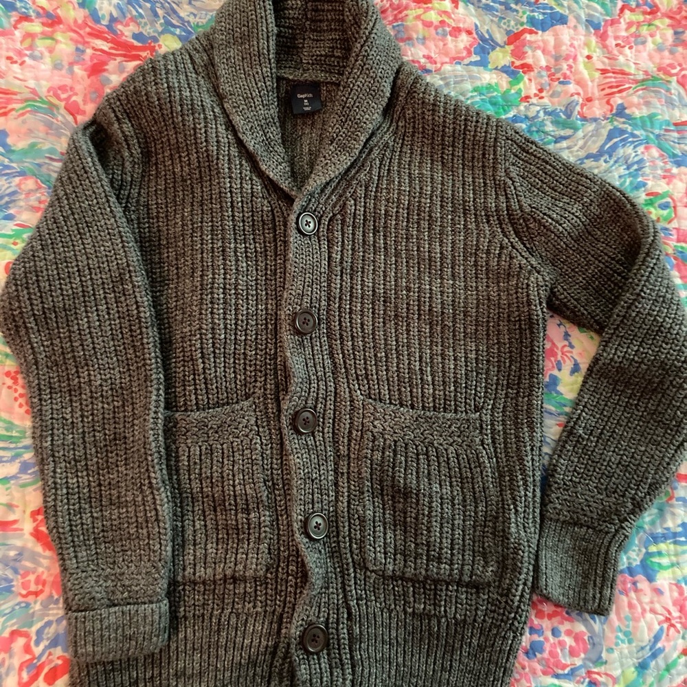 Gap button down warm sweater size M (8)